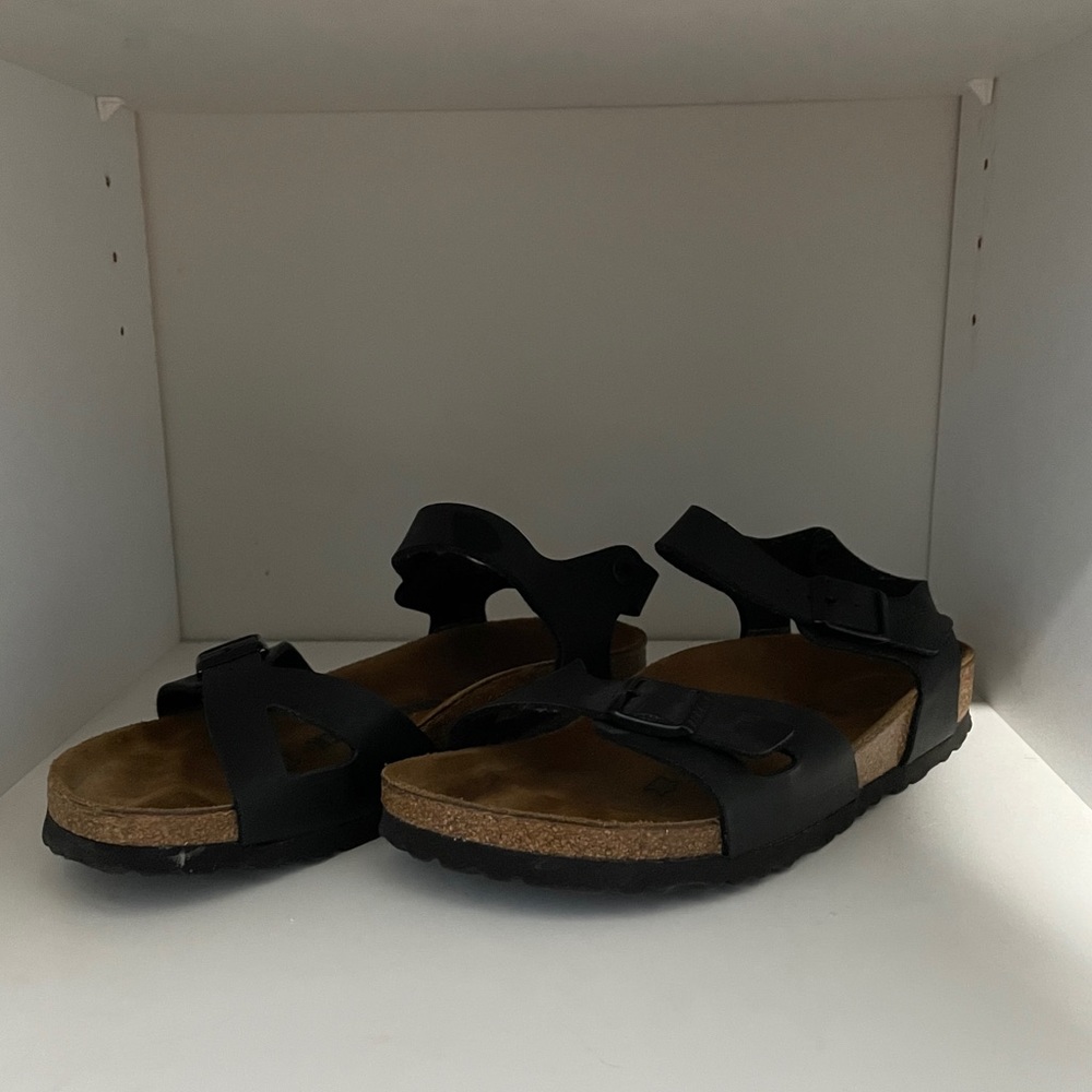 black birkenstock rio